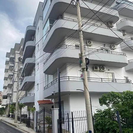 Beautiful Beach Apt- Perfect For Relaxing Getaway Appartement Saranda
